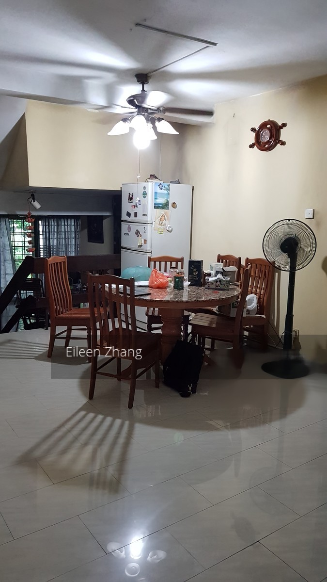 Hong Leong Garden (D5), Terrace #188655152